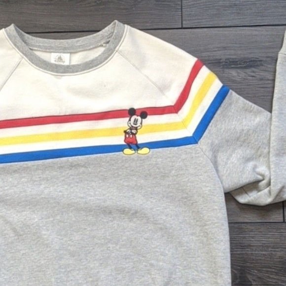 GRAY MICKEY MOUSE SWEATSHIRT CREWNECK SIZE large & XL. - Picture 2 of 7